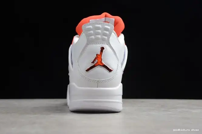 Jordan OrangeCT8527-118 4 Team Air 0520